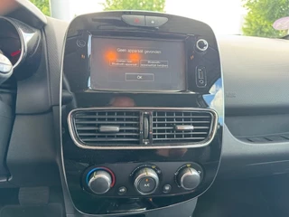 Renault Clio Renault Clio Estate 1.2 TCe ZEN AUTOMAAT 67.000 KM! - afbeelding nr 11