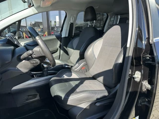 Peugeot 2008 Peugeot 2008 1.2 PureTech Urban Cross | Cruise | Trekhaak - afbeelding nr 3