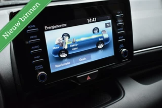 Toyota Yaris Toyota Yaris 1.5 Hybrid Business NAVI/KEYLESS/CAMERA/ETC.! - afbeelding nr 14