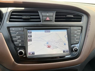Hyundai i20 Hyundai i20 1.0 T-GDI Comfort Navi | Climate | Cruise | Camera - afbeelding nr 6