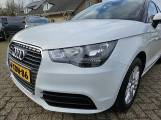 Audi A1 Sportback Audi A1 Sportback 1.2 TFSI Attraction | NL-Auto| Navi Cruise | Nieuwe Distr. - afbeelding nr 9