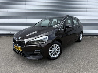 BMW 2 Serie Active Tourer 218i Executive Automaat NAP Pano Trekhaak Camera Leer Dealer OH