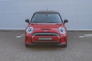 MINI Electric Mini Mini Electric MINI Electric 33 kWh Cooper SE/Navi/Leder - afbeelding nr 2