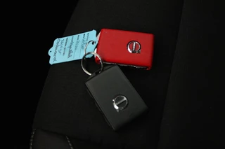 Volvo XC40 Volvo XC40 2.0 T4 Inscription (TREKHAAK, STOEL/STUUR VERWARMING, ACHTERUITRIJCAMERA, NAVIGATIE, SENSOREN, NL-AUTO) - afbeelding nr 16