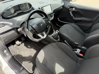 Peugeot 208 Peugeot 208 1.2 PureTech Allure - afbeelding nr 10