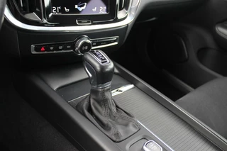 Volvo V60 ➡️ Volvo V60 2.0 D3 Momentum | 1e eigenaar | inc BTW | Led | Camera | DAB | Navi | Cruise-control | Stuurverwarming | Stoelverwarming | PDC | 150 pk | - afbeelding nr 29