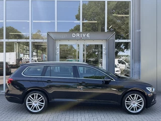 Volkswagen Passat Volkswagen Passat Variant 1.4 TSI DSG Comfortline Business CarPlay|Trekhaak|Cam|Perfect onderhouden - afbeelding nr 22