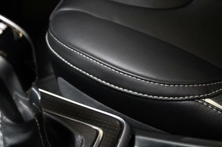 Volvo V40 Volvo V40 2.0 D3 Business Sport PANO| R DESIGN - afbeelding nr 50