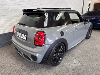 MINI Cooper MINI Cooper John Works 2.0 JCW 230pk Panodak Kuipstoelen Clima Navi Cruise Incl 12Mnd Garantie - afbeelding nr 5
