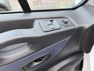 Opel Vivaro Airco/Navi/Camera/Lichtmetalen velgen - afbeelding nr 9