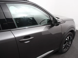 Peugeot 2008 Peugeot 2008 1.2 PureTech 130pk Automaat GT-Line Navigatie Apple Carplay/Android Auto Camera Parkeersensoren Ledverlichting Cruise Control Virtual Cockpit Climate Control Lichtmetalen velgen - afbeelding nr 30