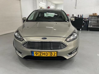 Ford Focus Ford Focus 1.0 ECOB. First Edition, Schuif/kantel, PDC, NAVI, Trekhaak - afbeelding nr 3