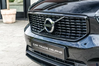 Volvo XC40 Volvo XC40 2.0 T4 R-Design Pano / Camera / ACC - afbeelding nr 32