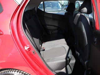 Hyundai i10 Hyundai i10 1.2i I Airco I Stoelverwarming I Cruise Control - afbeelding nr 8