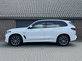 BMW X5 BMW X5 X5 45e XDrive High Exe M Sport 394 pk Black Trekhaak Luchtvering - afbeelding nr 14
