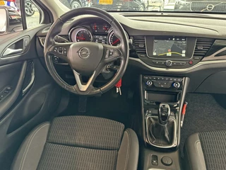 Opel Astra Opel Astra Sports Tourer 1.2 81kW Design & Tech |Camera|ECC|Navi|trekhaak| - afbeelding nr 2