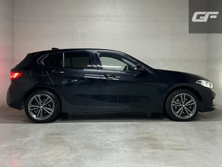 BMW 1 Serie BMW 1-serie 118i Sportline Navi Cruise Carplay Sfeerver. NAP - afbeelding nr 3