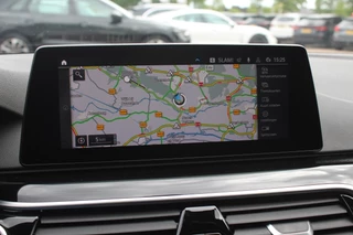 BMW 5 Serie BMW 5 Serie 530e iPerformance eDrive Ed. M Sport / Schuifdak / Camera / Leder / Head-up / 18'' / Virtual Cockpit / Stoelverwarming / DAB / Cruise Control - afbeelding nr 18