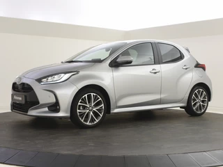 Toyota Yaris Toyota Yaris 1.5 Hybrid 130 Executive | Stuur en Stoelverwarming | PDC V+A | - afbeelding nr 6