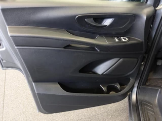 Mercedes-Benz Vito Mercedes-Benz Vito 114 CDI Lang Automaat Airco Cruise Control Camera Parkeersensoren Trekhaak - afbeelding nr 11