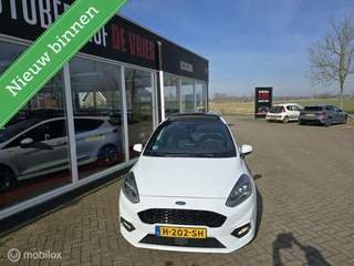 Ford Fiesta Ford Fiesta 1.0 EcoB ST-Line X Pano/Winterpakket/Apple-Carplay - afbeelding nr 2