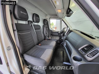 Iveco Daily Iveco Daily 35C21 3.0L Automaat L2H1 3,5t Trekhaak LED ACC Navi Airco Camera Parkeersensoren Euro6 L2 Laag dak 9m3 Airco Trekhaak - afbeelding nr 12