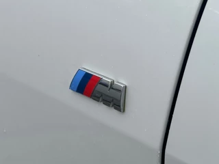 BMW i4 BMW I4 EDrive40 84 kWh M Sport 50 Jahre 5d PANO - afbeelding nr 7