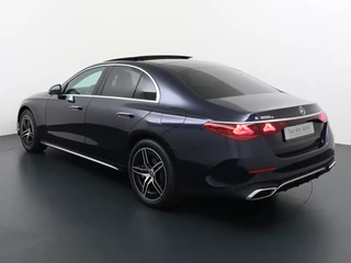 Mercedes-Benz E-Klasse Mercedes-Benz E-Klasse 300e AMG // Burmester 4D // Panoramadak // Headup // Distronic // Leder // Memory // 360 Camera // Stoelventilatie // Keyless - afbeelding nr 2