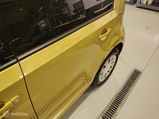Volkswagen up! Volkswagen Up! 1.0 BMT high up! Automaat Cruisecontrol Airco - afbeelding nr 7
