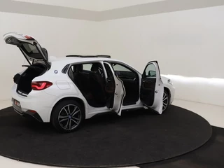 BMW X2 BMW X2 xDrive25e High Executive M-Sport: Luxe, Power en Plug-In Plezier - afbeelding nr 34
