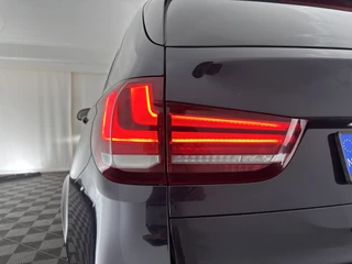 BMW X5 BMW X5 xDrive30d High Executive M-Sport-Pack Aut. *PANO | LUXURY-LEATHER | FULL-LED | ADAPTIVE-CRUISE | BLINDSPOT | MEMORY-PACK | HARMAN/KARDON-AUDIO | HEAD-UP | KEYLESS | CAMERA | COMFORTSEATS | SHIFT-PADDLES | TOWBAR | 20''ALU* - afbeelding nr 32