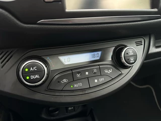 Toyota Yaris Toyota Yaris 1.5 Hybride // Premium uitvoering // - afbeelding nr 25