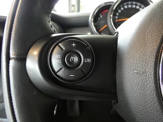 MINI Cooper Cabrio MINI Cooper Cabrio Mini 1.5 Business - afbeelding nr 16