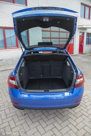 Škoda Octavia Skoda Octavia 1.0 TSI Greentech Sport Business/PANODAK - afbeelding nr 16