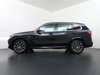 BMW X5 BMW X5 X5 45e HIGH EXECUTIVE M SPORT LUCHTVERING | STOEL/STUUR VERWARMING | DODE HOEK| PANO | BOMVOL| - afbeelding nr 4