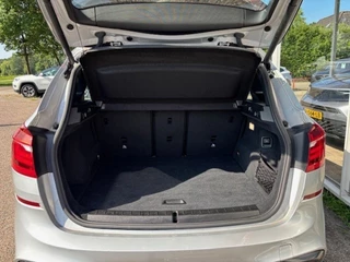 BMW 2 Serie BMW 2 Serie Active Tourer 218i Executive M-pakket, Led, Navi, Clima, Cruise, El. a.klep - afbeelding nr 5