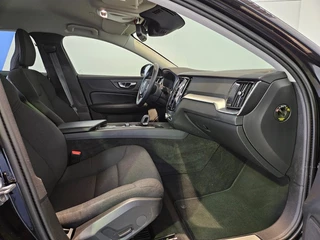 Volvo V60 Volvo V60 2.0 B3 Momentum Advantage / CarPlay / Navi / NL Auto - afbeelding nr 21