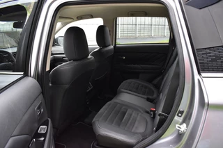 Mitsubishi Outlander Navi/Alcantara-Leder/Camera/Pdc/Standkachel/Trekhaak/Etc.! - afbeelding nr 22