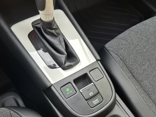 Honda Jazz Honda Jazz 1.5 e:HEV Elegance Parkeersensoren, Apple/Android, Stoel verwarming , All-in Rijklaarprijs - afbeelding nr 17