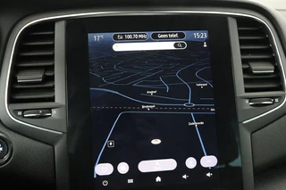 Renault Mégane Renault Mégane 1.6 E-Tech Plug-In Hybrid Business Edition One | Head-Up | Leder | Stoel & stuurverwarming | Camera | BOSE Sound | Keyless | Navigatie | Full LED - afbeelding nr 18