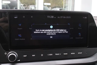 Hyundai Bayon Hyundai Bayon 1.0 T-GDI 100PK AUTOMAAT PREMIUM | ACHTERUITRIJ CAMERA | CLIMATE CONTROL | SFEER VERLICHTING | LED KOPLAMPEN | BOSE AUDIO | STOEL/STUUR VERWARMING | DODEHOEK DETECTIE | KEYLESS ENTRY/START | PARKEERSENSOREN VOOR EN ACHER | APPLE CARPLAY/ANDROID AUTO | DRAADLOZE TEEFOONLADER | - afbeelding nr 21