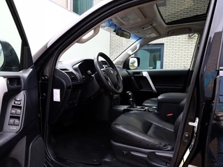 Toyota Land Cruiser Toyota Land Cruiser 2.8 D-4D Blind Van | Leder | 3500 kg Trekgewicht | Schuifdak - afbeelding nr 3