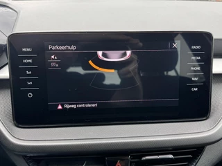 Škoda Fabia Skoda Fabia 1.0 TSI Ambition Clima Carplay Adaptive cruise Navigatie Pdc DAB radio - afbeelding nr 28