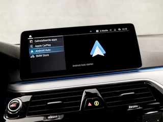 BMW 5 Serie BMW 5 Serie Touring 530e Sportline 293Pk Automaat (APPLE CARPLAY, GROOT NAVI, DEALER ONDERHOUDEN, CAMERA, SFEERVERLICHTING, LEDER, SPORTSTOELEN, ADAPTIVE CRUISE, TREKHAAK ELEKTRISCH, NIEUWSTAAT) - afbeelding nr 30