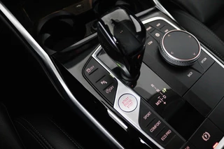 BMW 3 Serie BMW 3-serie Touring 318i Executive Edition (PARKEERSENSOREN, CRUISE CONTROL, NAVIGATIE, NL-AUTO, DEALER ONDERHOUDEN) - afbeelding nr 21