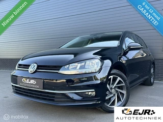 Volkswagen Golf - 428788709-0