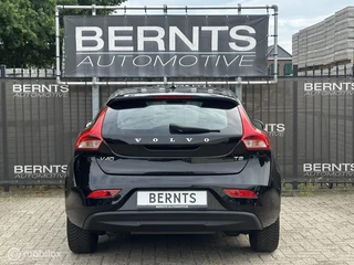 Volvo V40 Volvo V40 T2|Navigatie|Bluetooth|Parkeersensoren|Volvo on Call - afbeelding nr 9
