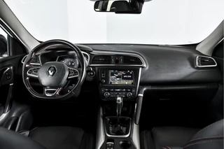 Renault Kadjar | Cruise | Stoelverw. | PDC | Camera | NAV | ECC | Trekhaak | LM 19