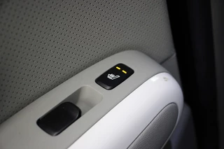 Kia e-Soul Kia e-Soul ExecutivePlusLine 27 kWh - Carplay, Camera, Panorama, Stoelverw. - afbeelding nr 21