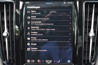 Volvo XC60 Volvo XC60 T8 455Pk AWD Ultra Dark | Luchtvering | Trekhaak | 21'' | 360 ca - afbeelding nr 31